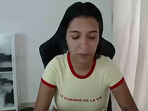 Valerygomez02 online show from May 2026 08:39:01 PM