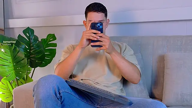 ZaneDawson online show from April 2026 07:28:01 PM