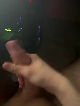 jstntz online show from April 2026 09:20:02 PM