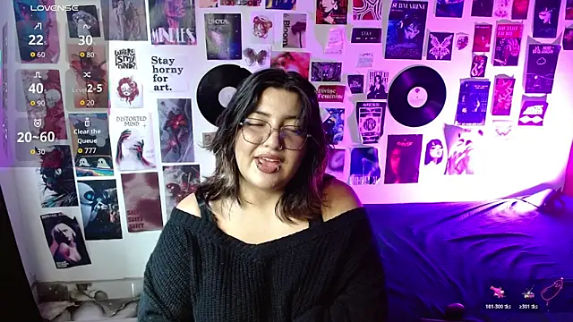 Roxy f w online show from April 2026 04:34:01 PM