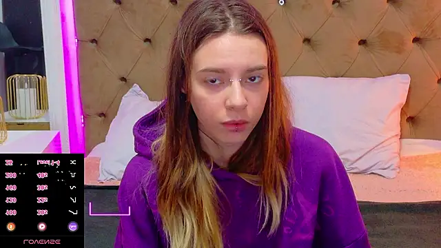 CoraVex online show from March 2026 04:56:02 AM