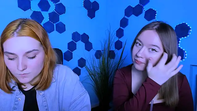 casey meow  online show from February 2026 09:42:02 AM