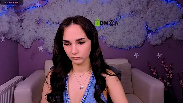 Snapshot of ariana_ross7 chatting on June 2026 09:35:02 AM ariana ross7 online show from June 2026 09:35:02 AM