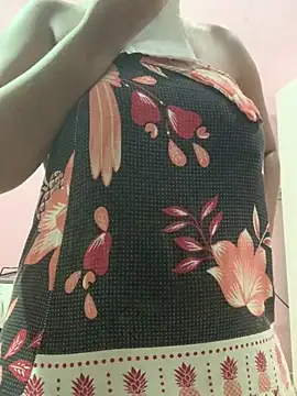 Snapshot of mii_ysaa chatting on April 2026 04:18:01 PM mii ysaa online show from April 2026 04:18:01 PM