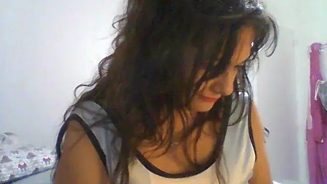Snapshot of dulcefanny chatting on June 2026 05:34:01 PM dulcefanny online show from June 2026 05:34:01 PM
