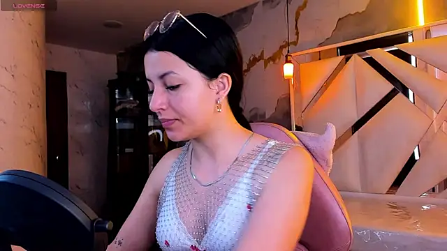 Snapshot of sophiadoll_tf chatting on July 2026 01:15:01 PM sophiadoll tf online show from July 2026 01:15:01 PM