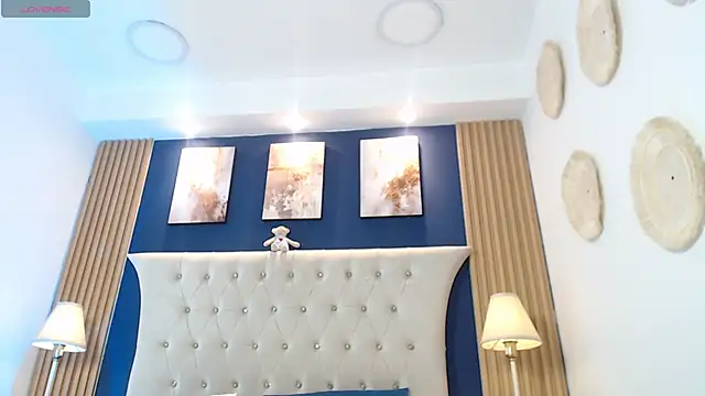 SalvadorFit online show from April 2026 08:10:02 PM