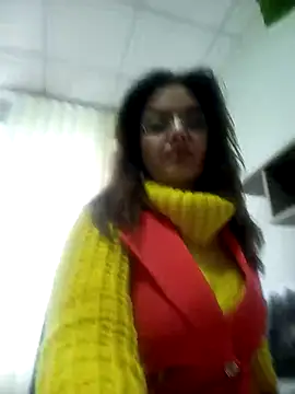 ValeriaLove43211 online show from April 2026 10:15:01 AM