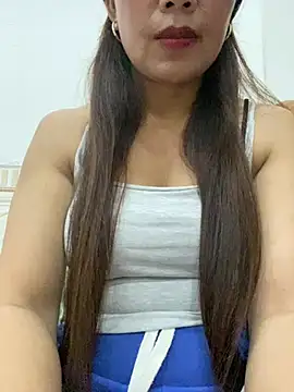 Snapshot of Milky-milk chatting on July 2026 02:01:02 PM Milky-milk online show from July 2026 02:01:02 PM