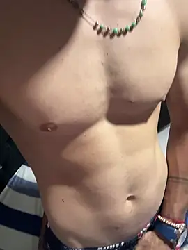 Snapshot of juancho0400 chatting on March 2026 07:17:01 PM juancho0400 online show from March 2026 07:17:01 PM