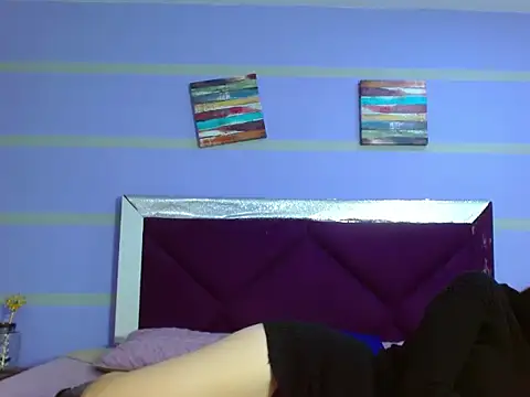 Emily Swiftt online show from November 2025 11:38:02 PM