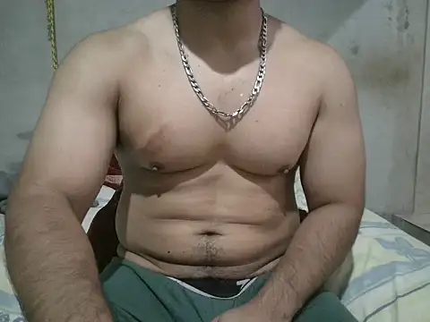 Alcee490 online show from April 2026 01:00:02 AM