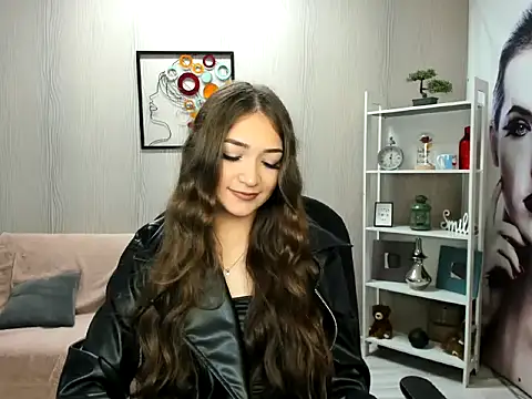 EllaClarke online show from March 2026 10:26:02 AM