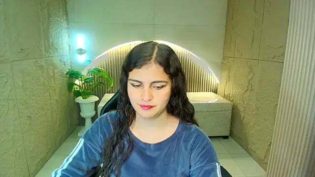 dany r  online show from April 2026 12:43:01 PM