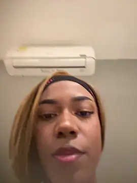 Stellaciel  online show from April 2026 10:18:01 PM