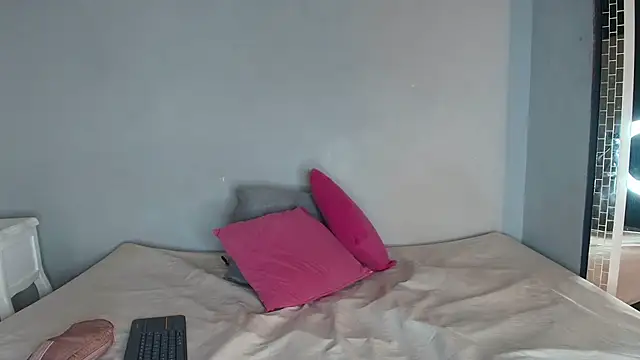 CarolinaGomez  online show from March 2026 07:46:02 PM