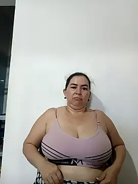 nataboobs online show from October 2025 08:20:02 PM