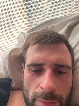 Snapshot of Majki94 chatting on April 2026 06:47:02 AM Majki94 online show from April 2026 06:47:02 AM