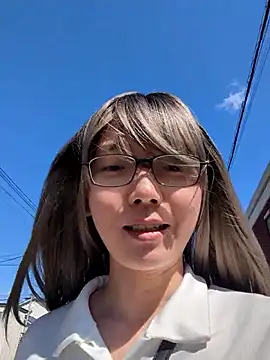 takusaki223 online show from April 2026 04:29:01 AM