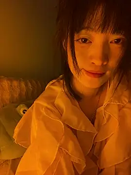Tramy xx online show from June 2026 04:44:01 PM