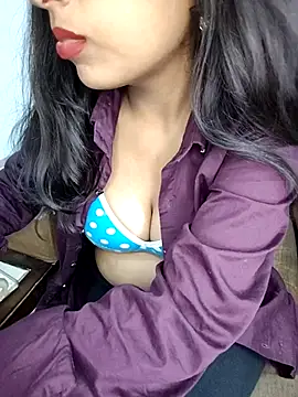 hotty ranjana online show from October 2025 11:37:02 PM