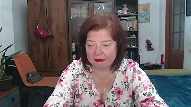 Violet Pulse online show from June 2026 07:19:01 PM