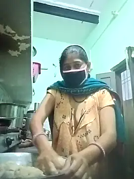 Cute-Charvii online show from February 2026 01:26:02 AM