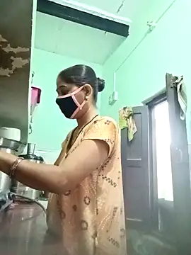 Cute-Charvii online show from April 2026 12:57:01 AM