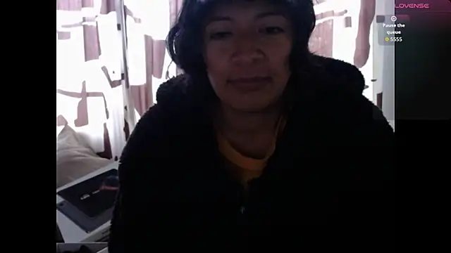 Snapshot of Acelinrose chatting on July 2026 12:21:02 PM Acelinrose online show from July 2026 12:21:02 PM