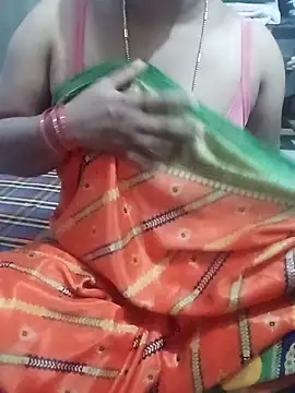 Snapshot of TeluguCuplehyd chatting on December 2025 08:45:01 AM TeluguCuplehyd online show from December 2025 08:45:01 AM