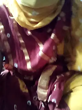 Snapshot of TeluguCuplehyd chatting on April 2026 06:58:01 AM TeluguCuplehyd online show from April 2026 06:58:01 AM