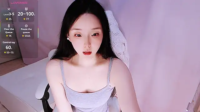 Snapshot of Niannian- chatting on April 2026 07:26:02 PM Niannian- online show from April 2026 07:26:02 PM