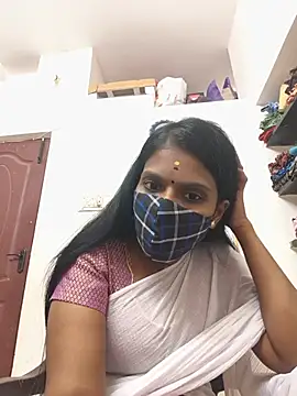 Snapshot of Tamil_Yalini12 chatting on June 2026 04:28:01 PM Tamil Yalini12 online show from June 2026 04:28:01 PM