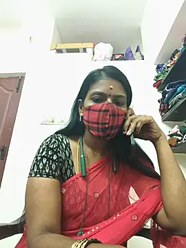 Snapshot of Tamil_Yalini12 chatting on June 2026 02:28:01 AM Tamil Yalini12 online show from June 2026 02:28:01 AM