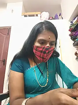 Snapshot of Tamil_Yalini12 chatting on July 2026 05:51:02 PM Tamil Yalini12 online show from July 2026 05:51:02 PM