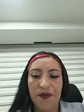 Snapshot of Alisson_Stonee chatting on July 2026 06:43:02 AM Alisson Stonee online show from July 2026 06:43:02 AM