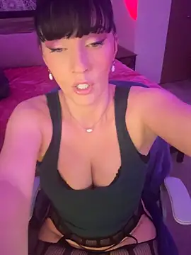 MaciiMayy online show from March 2026 08:56:02 PM