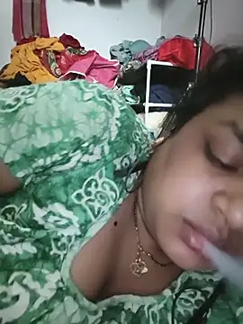Snapshot of Deborbhavi222 chatting on June 2026 04:46:01 AM Deborbhavi222 online show from June 2026 04:46:01 AM