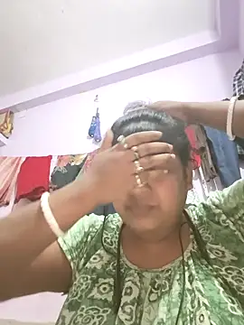 Snapshot of Deborbhavi222 chatting on July 2026 05:50:01 PM Deborbhavi222 online show from July 2026 05:50:01 PM