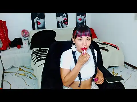 Snapshot of mylygrey chatting on June 2026 02:40:02 PM mylygrey online show from June 2026 02:40:02 PM