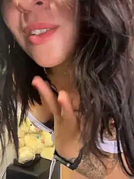 Snapshot of came_lia1 chatting on July 2026 03:32:01 AM came lia1 online show from July 2026 03:32:01 AM