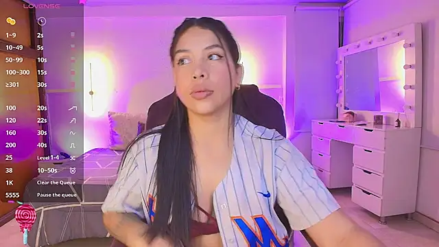 kloe28 online show from March 2026 03:41:02 AM