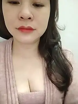 Girl Shy2000 online show from February 2026 01:02:02 AM