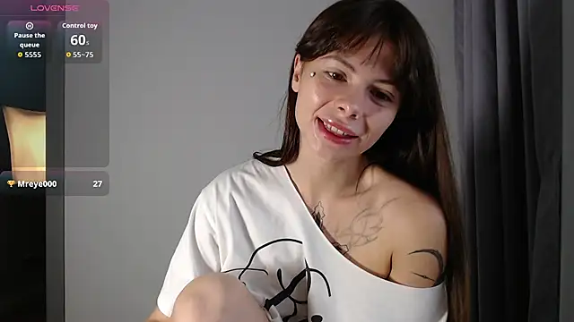 Snapshot of BellaAbey chatting on July 2026 10:45:01 AM BellaAbey online show from July 2026 10:45:01 AM