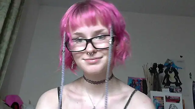 Paradoxy  online show from March 2026 09:19:01 PM