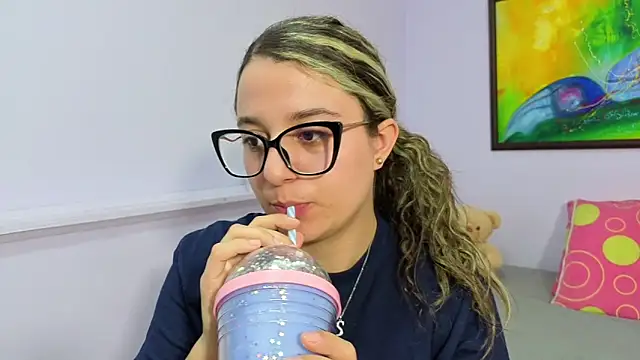 katiaa lovv online show from February 2026 12:05:02 AM