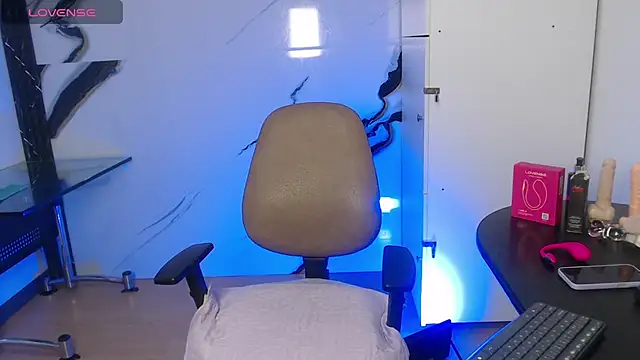 lolaa love01 online show from October 2025 05:38:01 AM