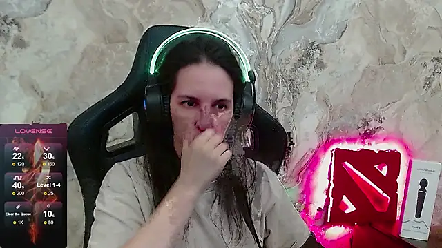 Irwi Tomboy online show from April 2026 07:58:01 PM