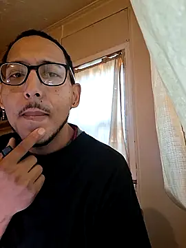 ThrowedWorldWide online show from November 2025 01:02:02 PM