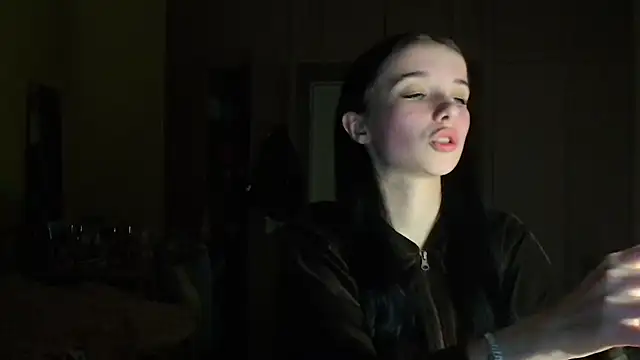 Emilia Light online show from March 2026 06:30:01 PM